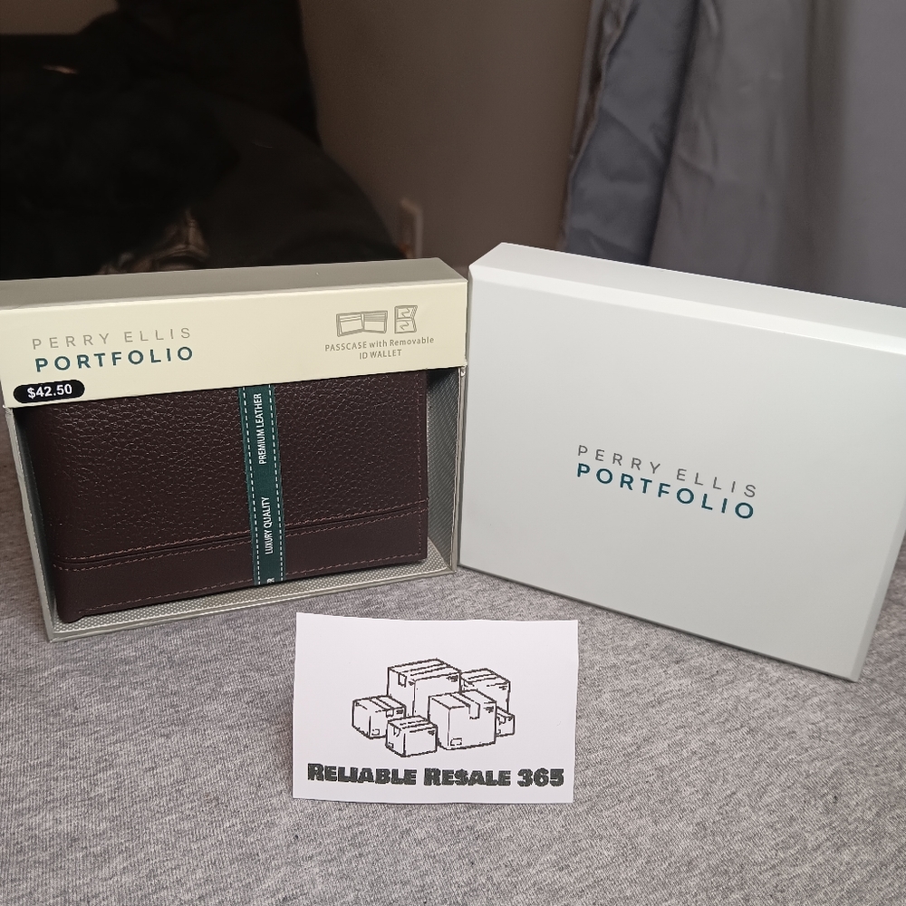 Perry ellis mens wallet